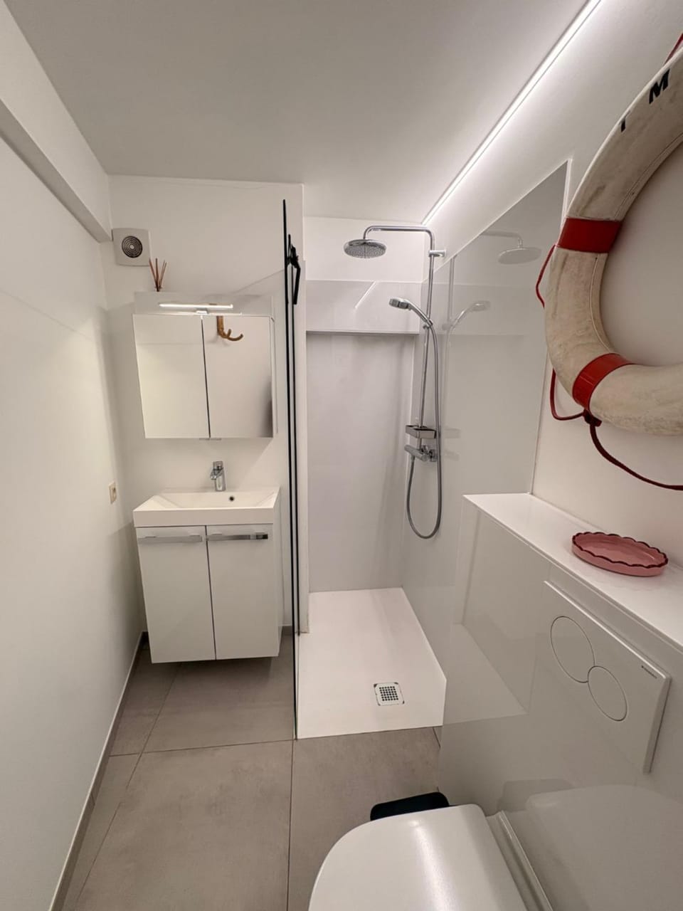 Shower, Bathroom