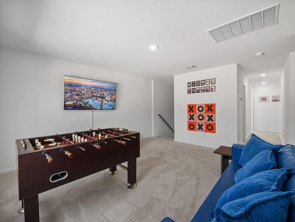 The Oak Tree House 4 KING Beds House in San Antonio