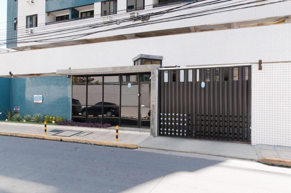 Quarto e Sala Mobiliado de frente para o Mar Apartment in Recife