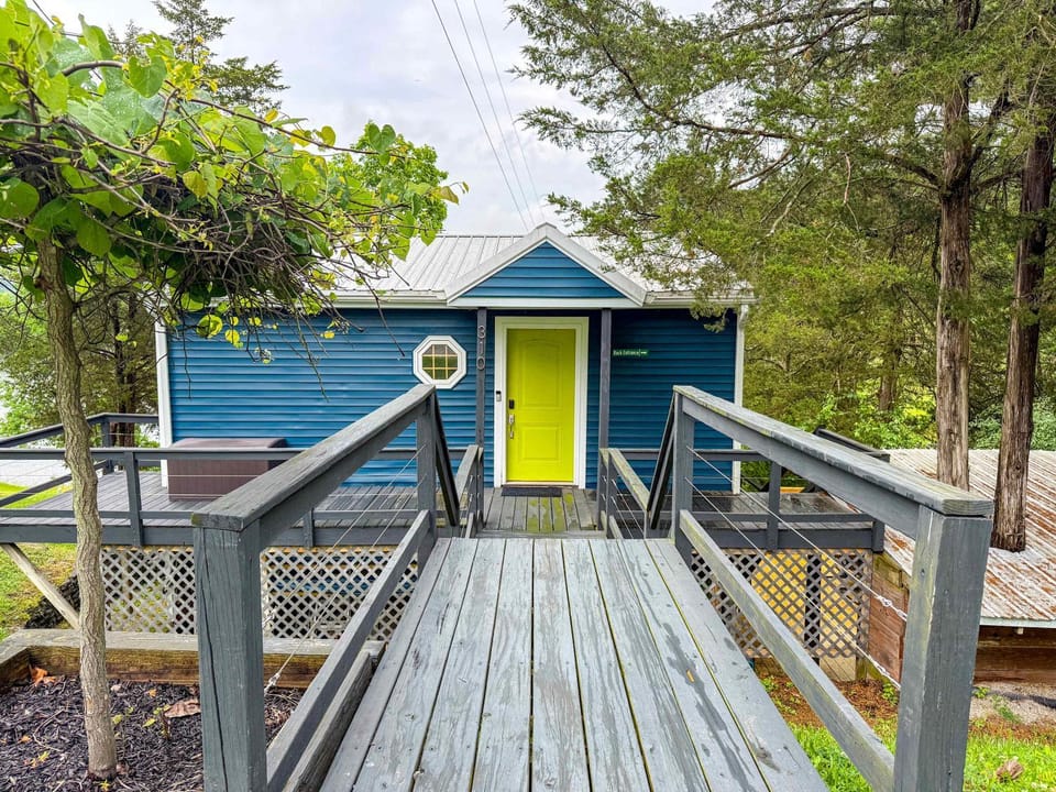 Lakefront Home with Boat Dock and Multiple Decks House in Williamstown