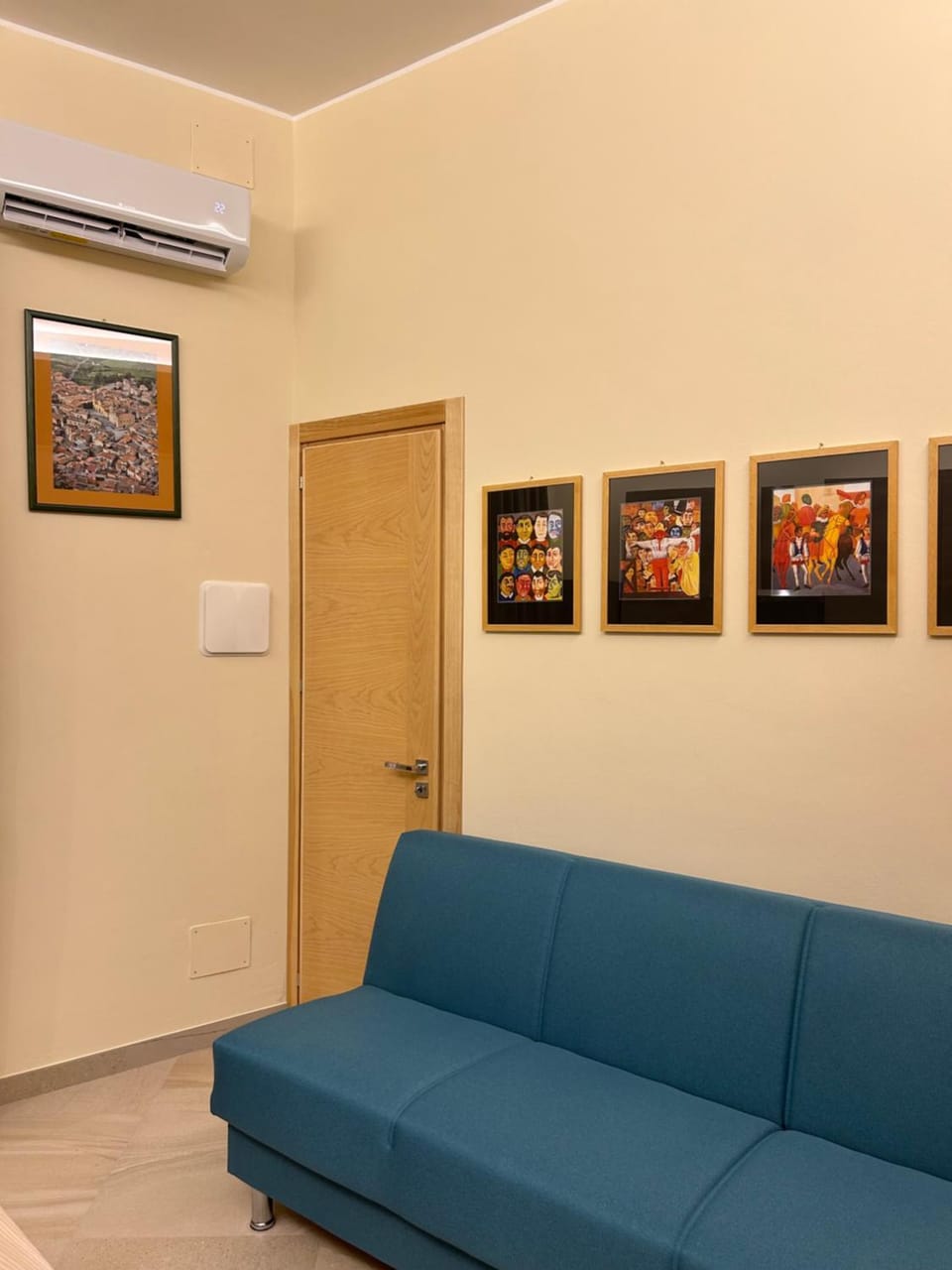 Seating area