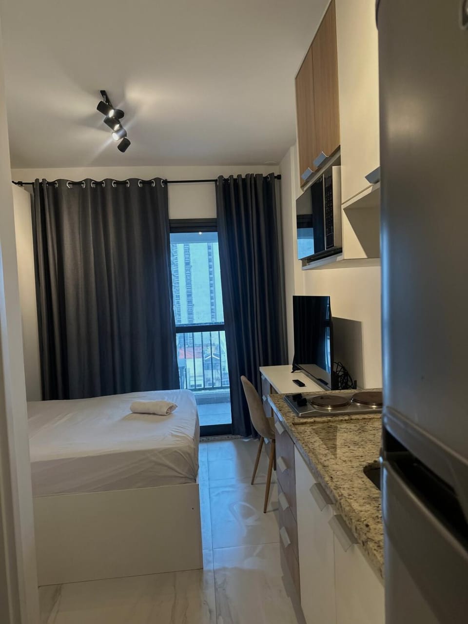 New Studio Downtown VISTA SP- Between Cafes and Subway Apartment in Sao Paulo City
