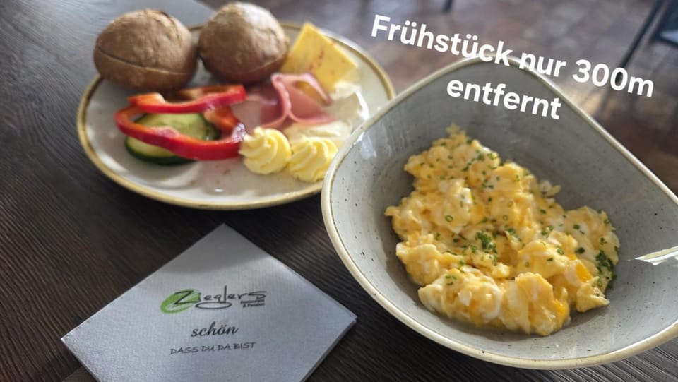 Restaurant/places to eat, Breakfast