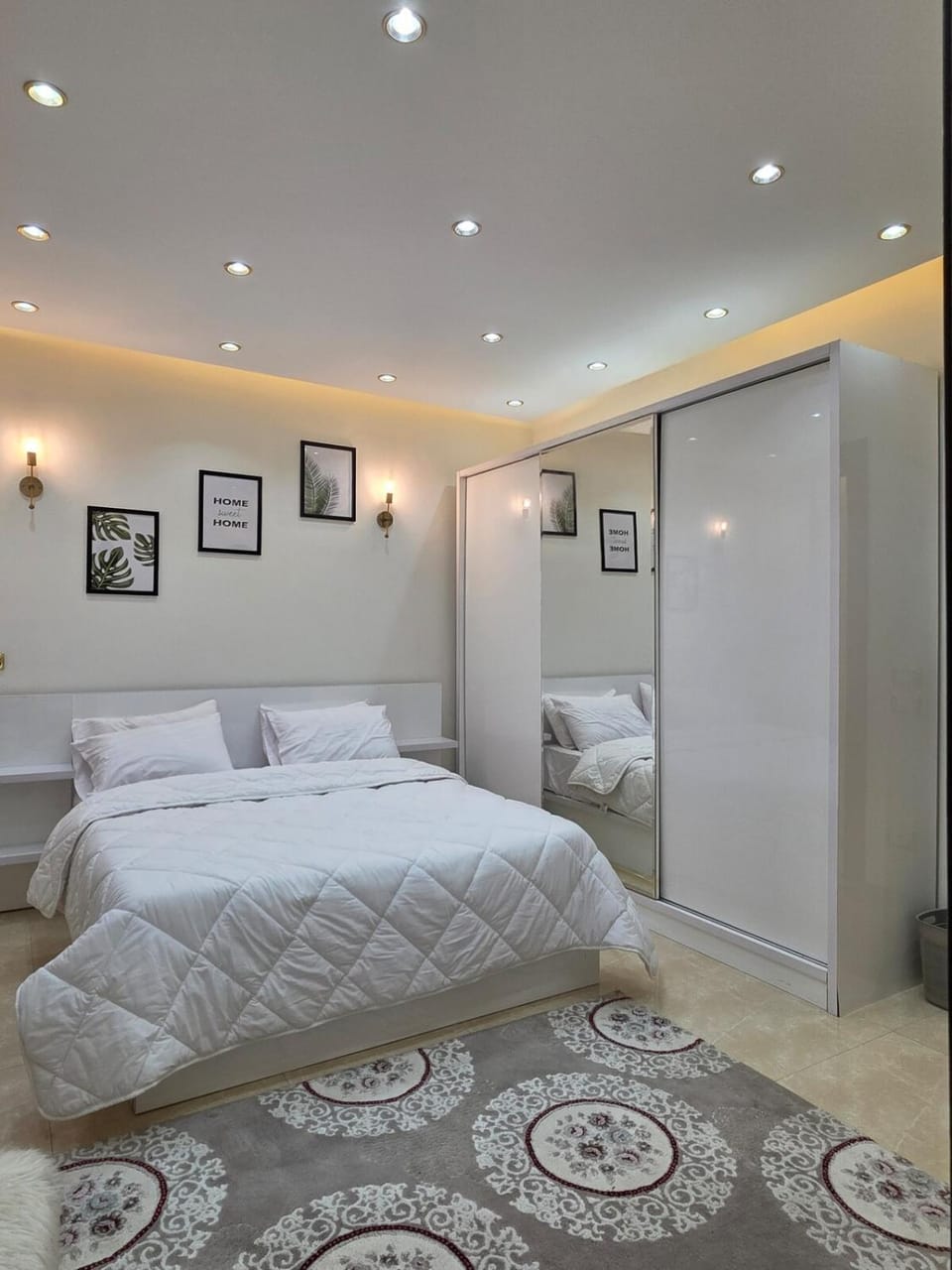 شقة جميله ورائعه وهادية في التجمع الخامس Apartment in New Cairo City