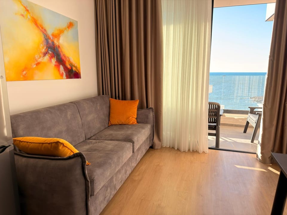 Natural landscape, Living room, Sea view
