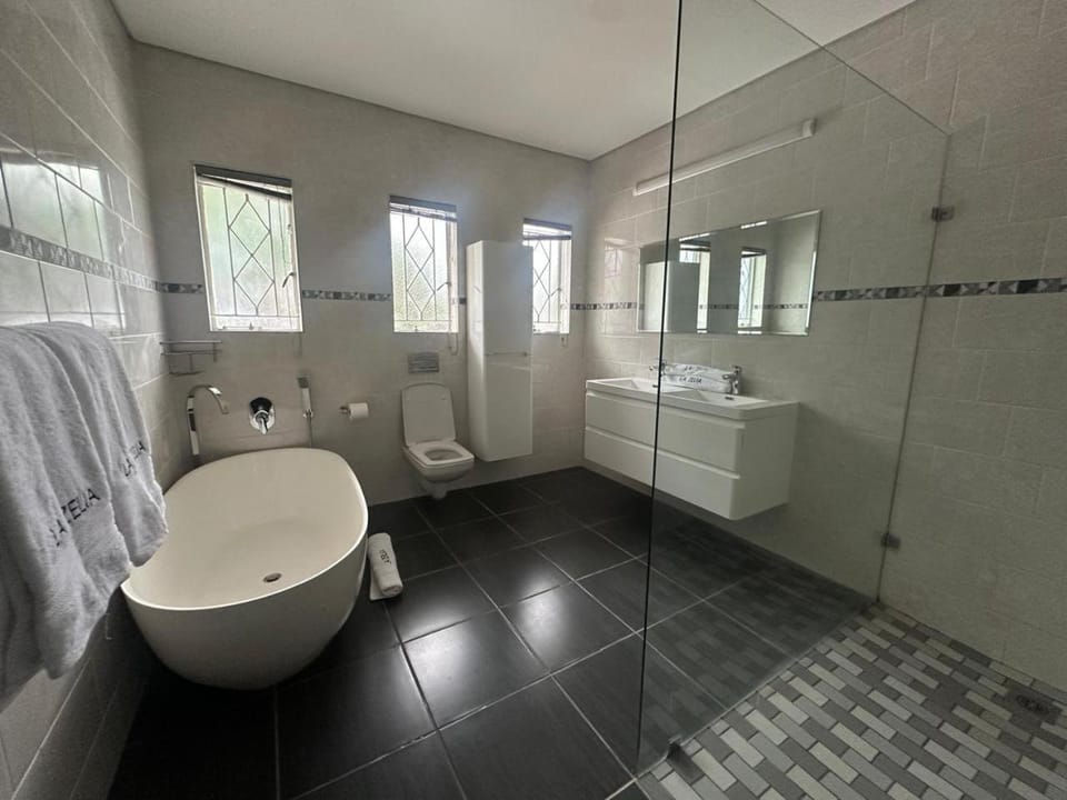La Zelia Guestrooms and Mini Conference Bed and Breakfast in Gauteng
