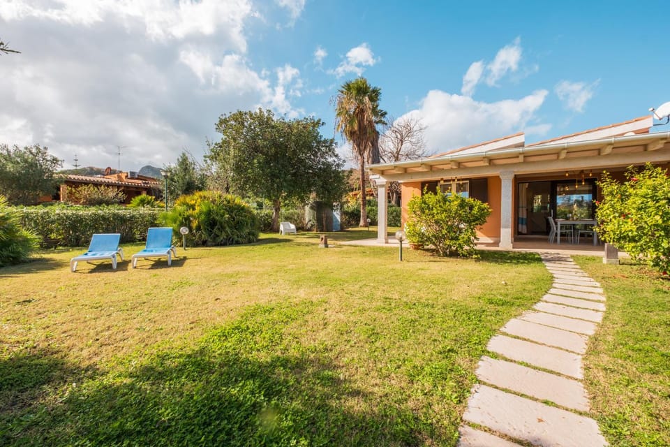 Property building, Garden