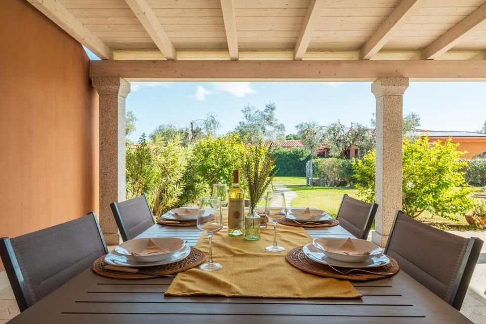 Patio, View (from property/room), Dining area
