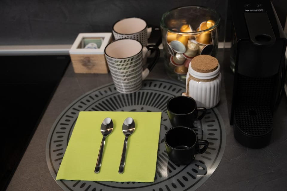 Kitchen or kitchenette, Decorative detail