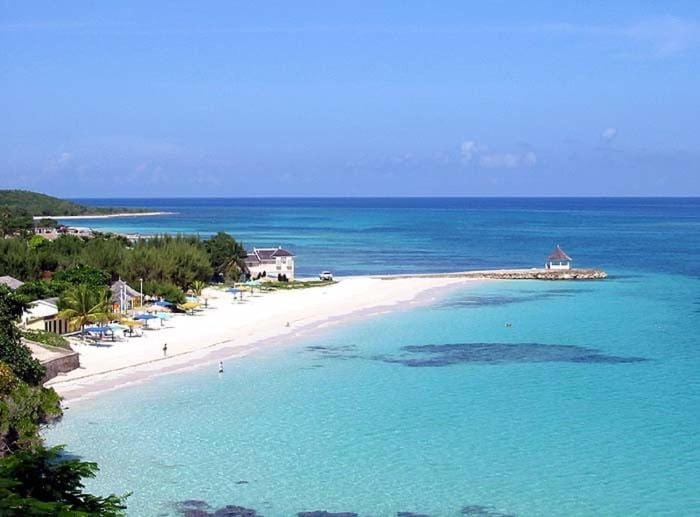 5 bedroom Gelli Terrace House in Wales