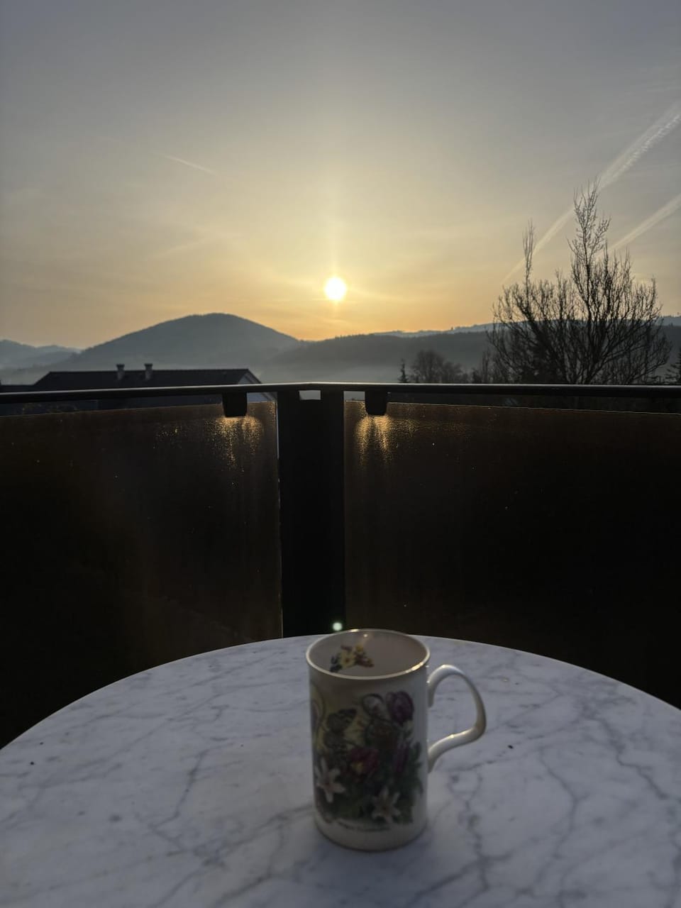 View (from property/room), Balcony/Terrace, Breakfast, Sunrise