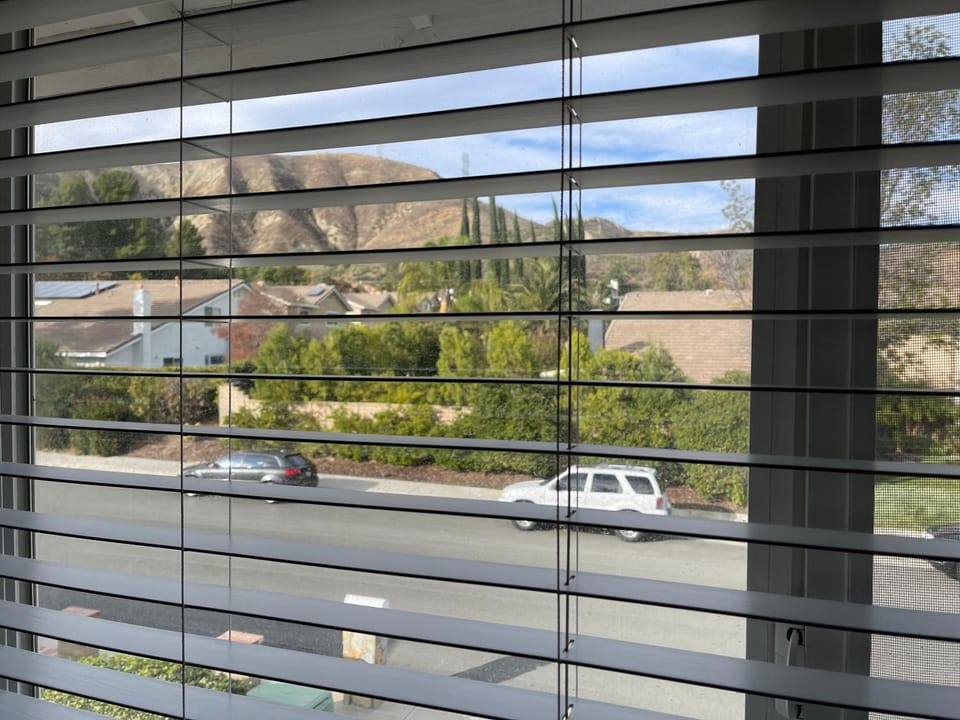 Day, Neighbourhood, Mountain view, Parking