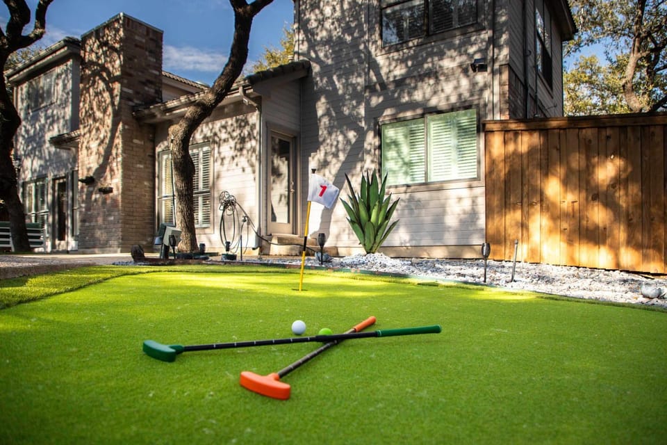 Ultimate Backyard Pool Game Room Kid's Room House in San Antonio