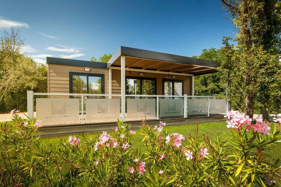Property building, Summer
