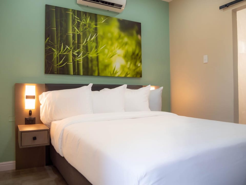 TStays Smart Hotel Courtyard, Gated Modern Stay Hotel in Port of Spain Corporation