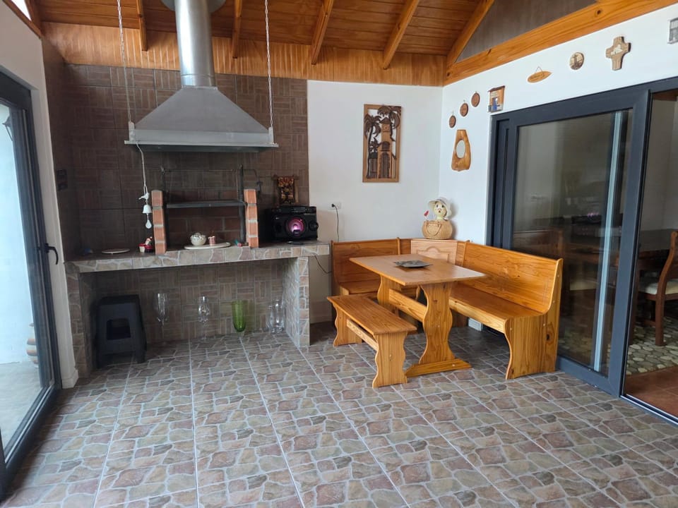 Casa Los Duendes House in O'Higgins, Chile