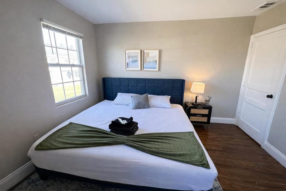 Birmingham 1BR Retreat with Parking Near UBA & Vulcan Park Apartment in Birmingham