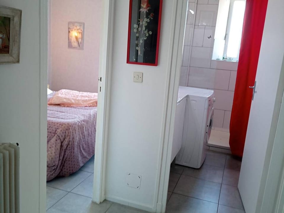 T2 Climatisé Centre Canet à 2 Pas de la Plage - FR-1-696-133 Apartment in Canet-en-Roussillon