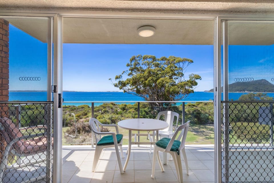 Shoal Bay Sunrise 2 BDR Waterfront Apartment Apartment in Shoal Bay