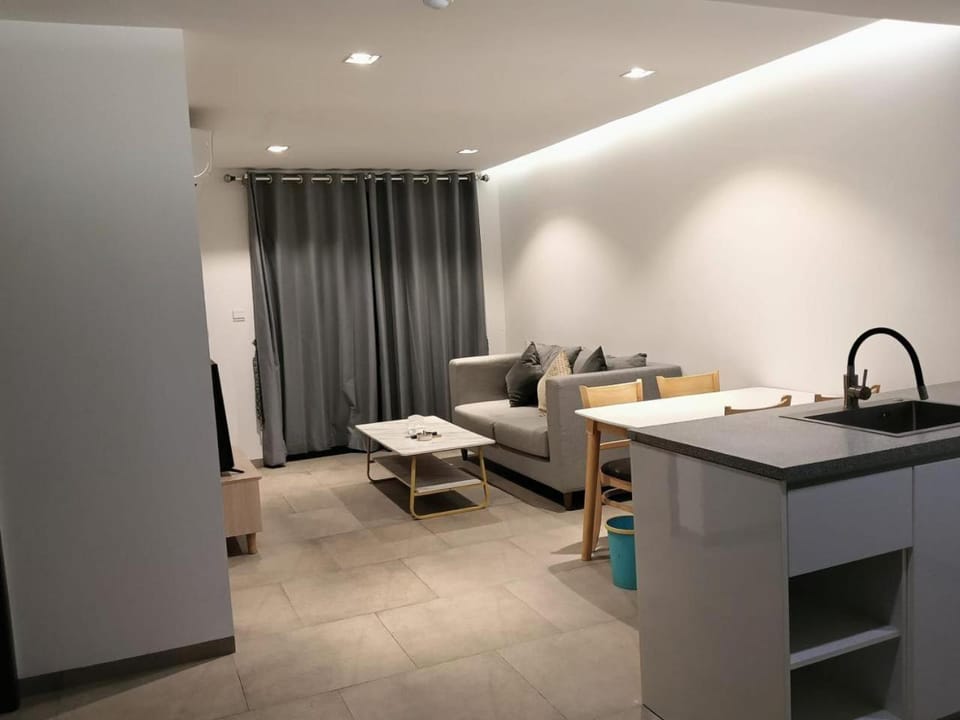 CB Hotel & Apartment Apartment in Phnom Penh Province