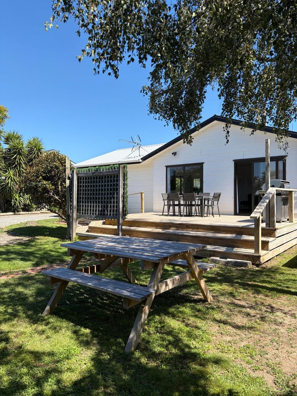 Lockwood on Cologne House in Martinborough