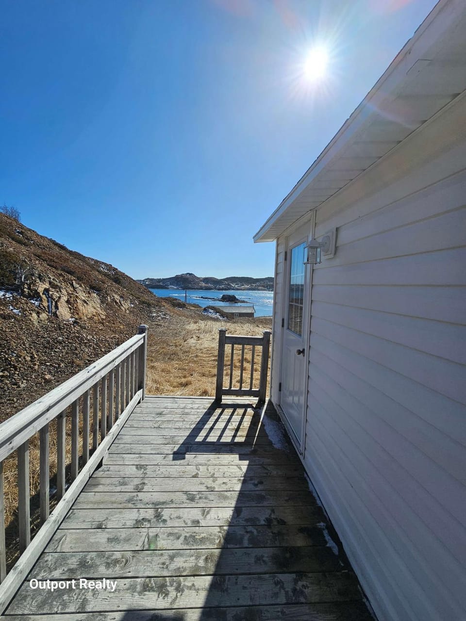 Salty B'y Cottage House in Twillingate