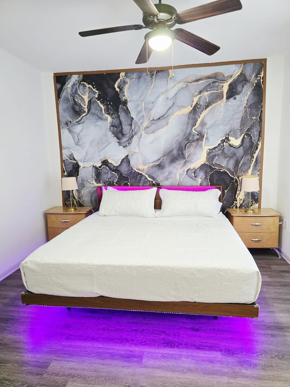 Luxury 1 BedRM Unit in Frisco Pool Gym & Workplace Apartment in Frisco