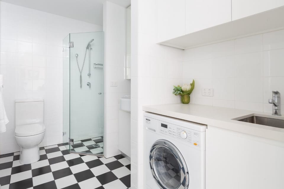 Designer Studio in Grand Manor 20 min From Sydney Apartment in Marrickville