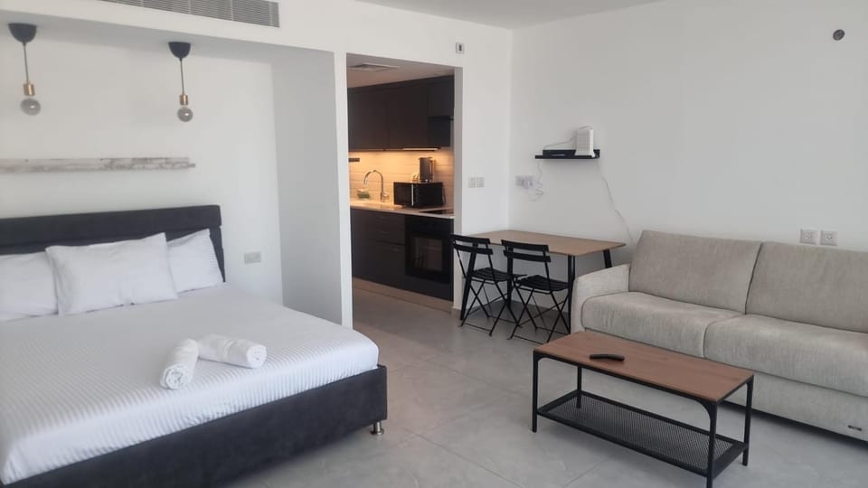 סי סייד אילת סוויטה משפחתית עם מרפסת Apartment in Eilat