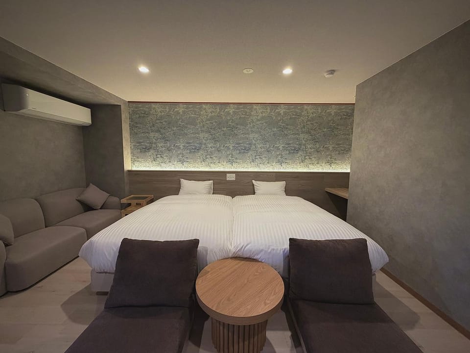 珀-HaKu-熱海来宮 Hotel in Shizuoka Prefecture