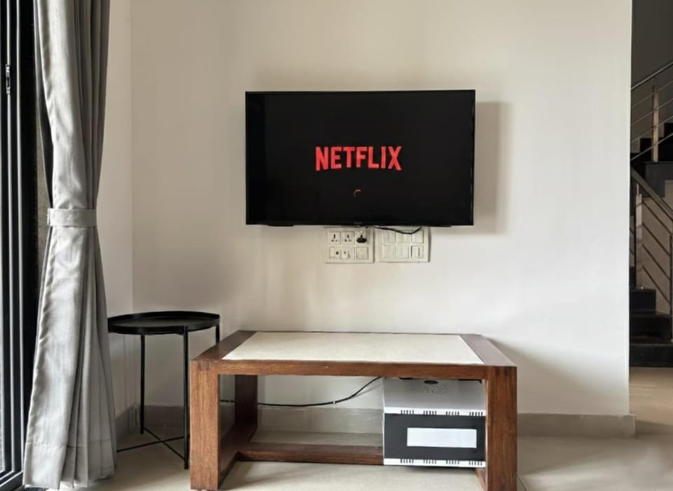 TV and multimedia, Evening entertainment