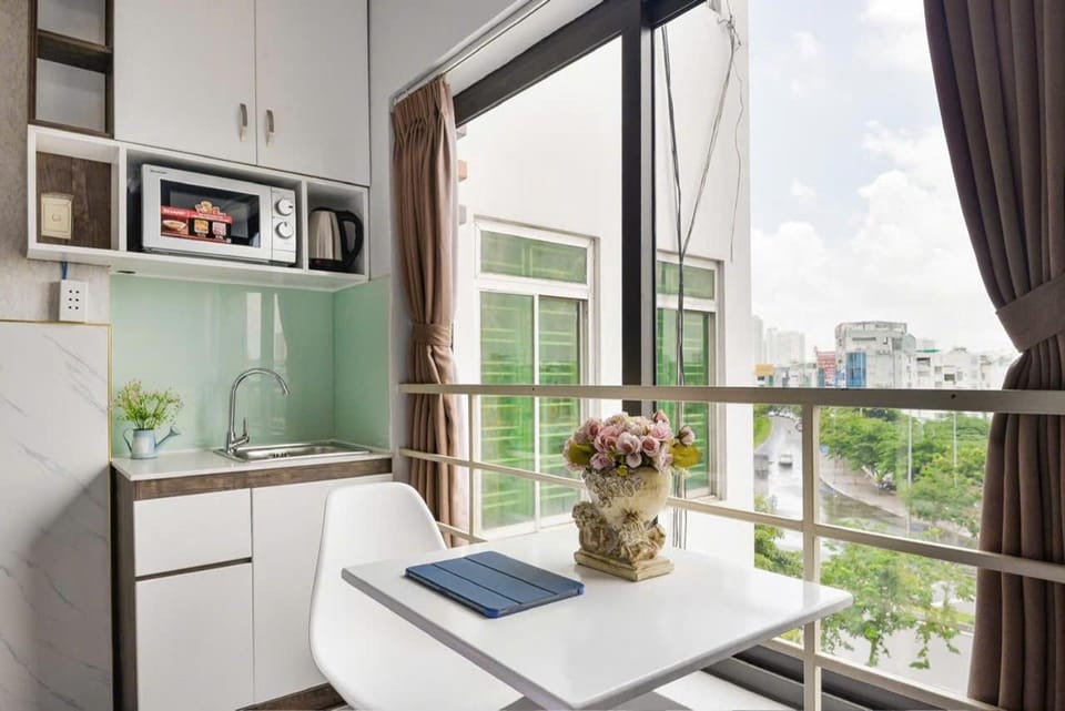 Coffee/tea facilities, View (from property/room), Balcony/Terrace, Kitchen or kitchenette, minibar, oven, pet friendly, toaster