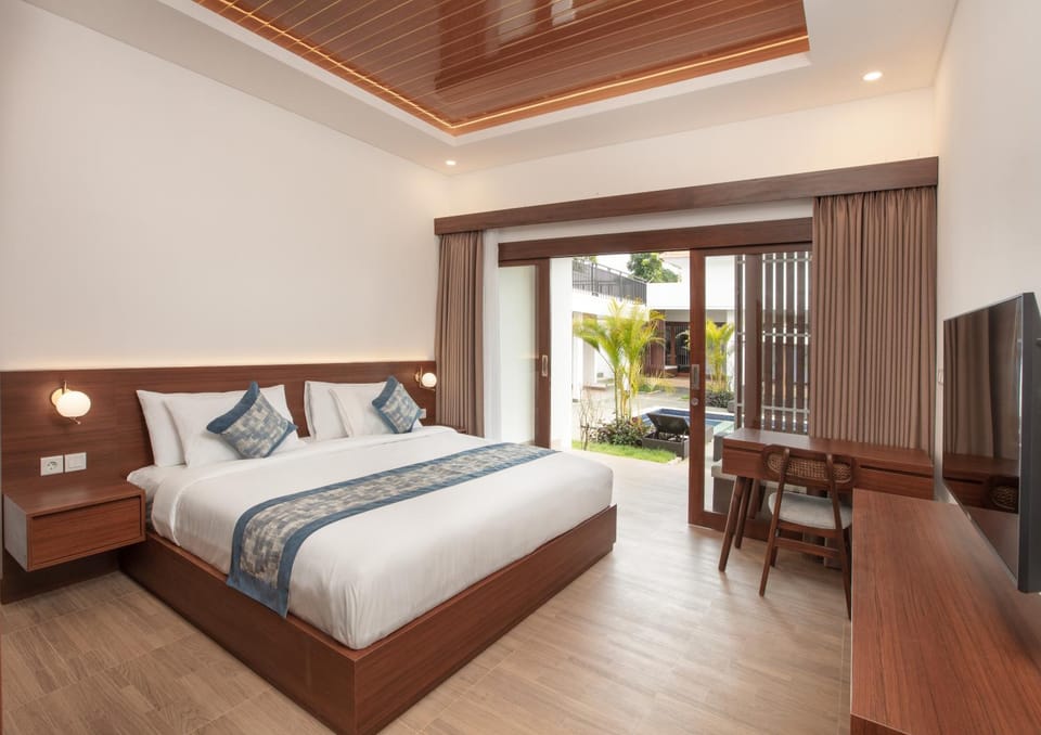 Communal lounge/ TV room, Bed, TV and multimedia, Bedroom
