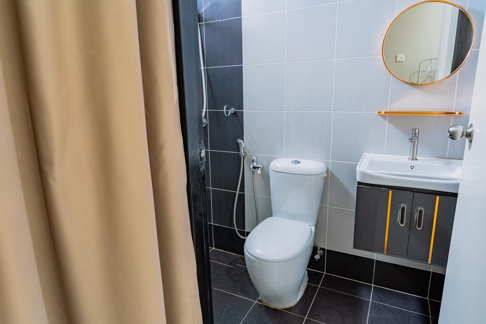 Toilet, Bathroom