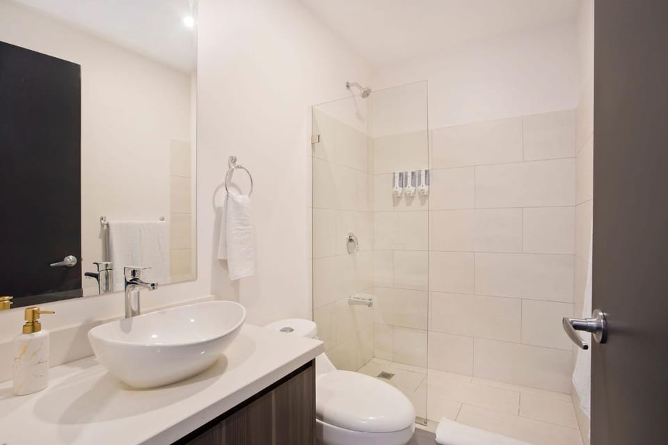 Toilet, Bathroom