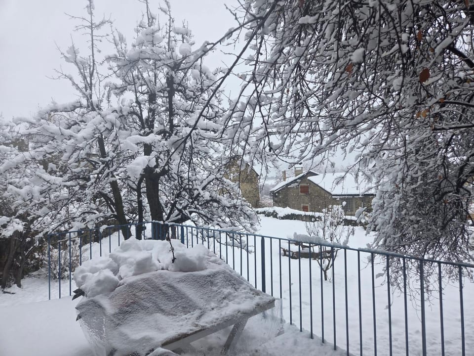 Auberge saint aoulary Apartment hotel in Cerdanya