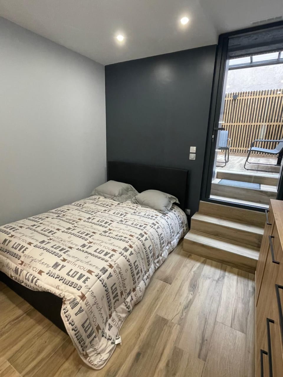 T2 cosy idéalement situé Apartment in Villeurbanne