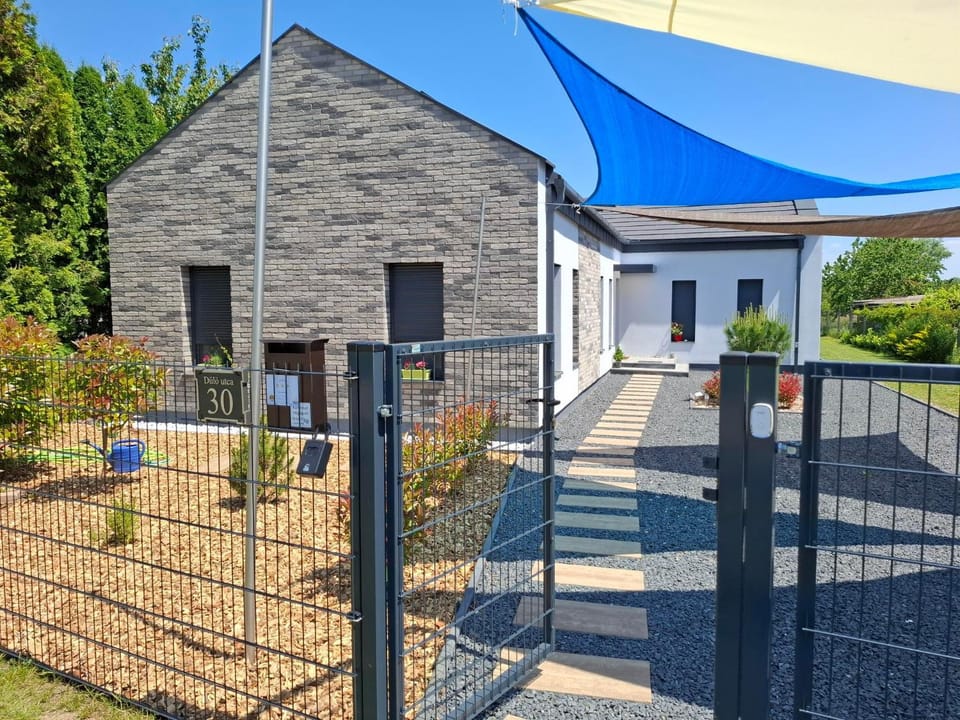 Offline Home House in Balatonszárszó