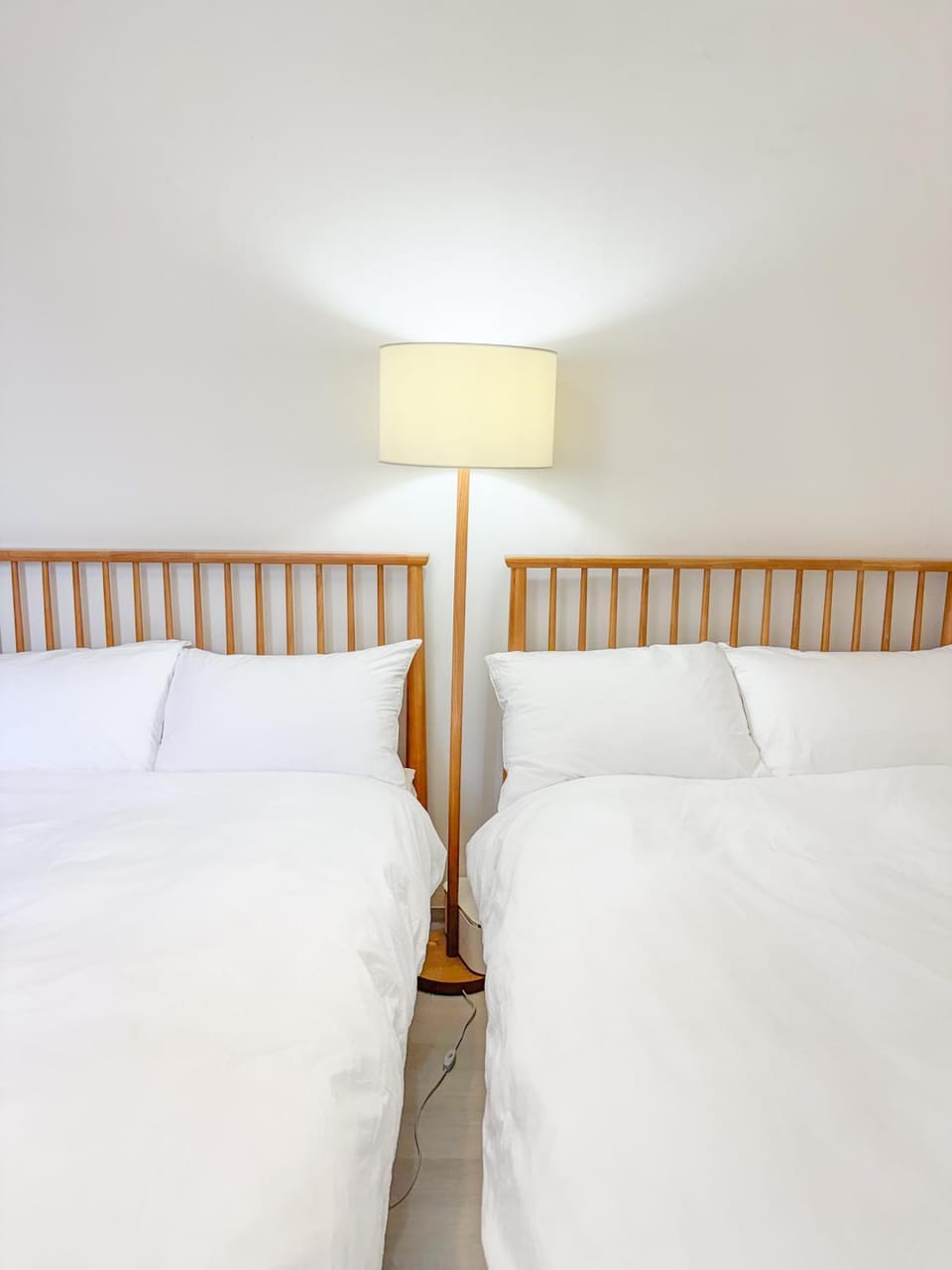 지하철 2분, 침대3, 4인 최적, 5인 가능, 홍대 경복궁 명동 동대문 이동편리 Bed and Breakfast in South Korea