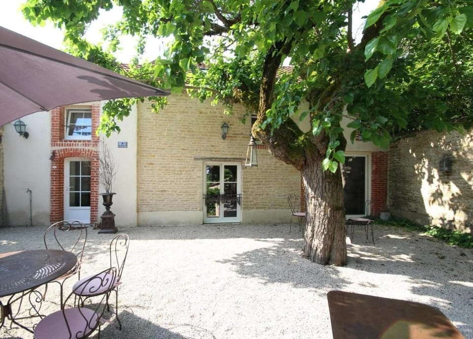 Le P'tit Clos House in Bourgogne-Franche-Comté