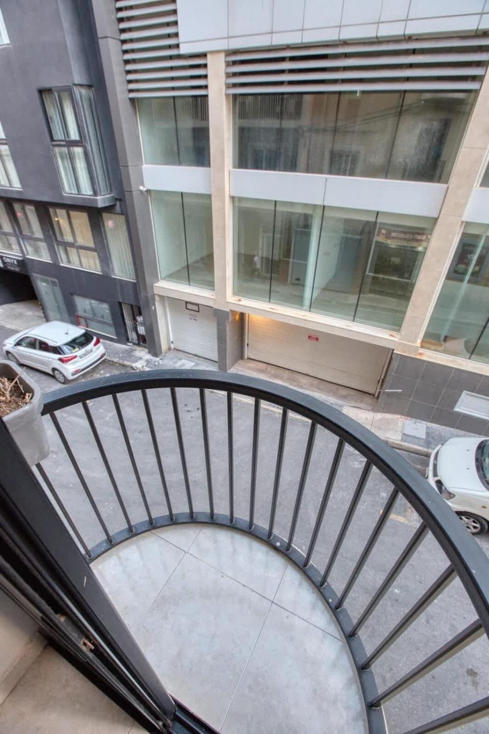 1-Bed Suite Near Spinola Bay Apartment in Saint Julians