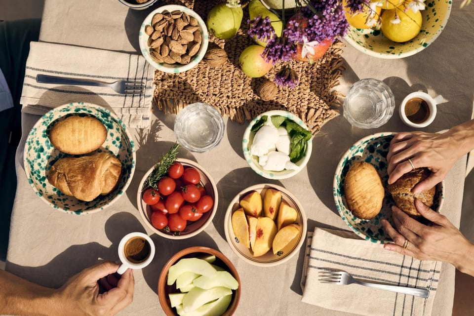 Solarium, Food and drinks, Decorative detail, Food, Breakfast, Continental breakfast, Italian breakfast, American breakfast