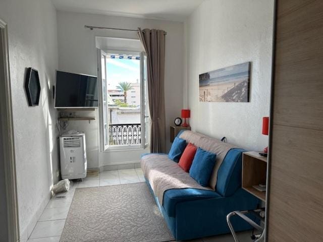 Studio w parking, close to film Festival Palace Apartment in Cannes
