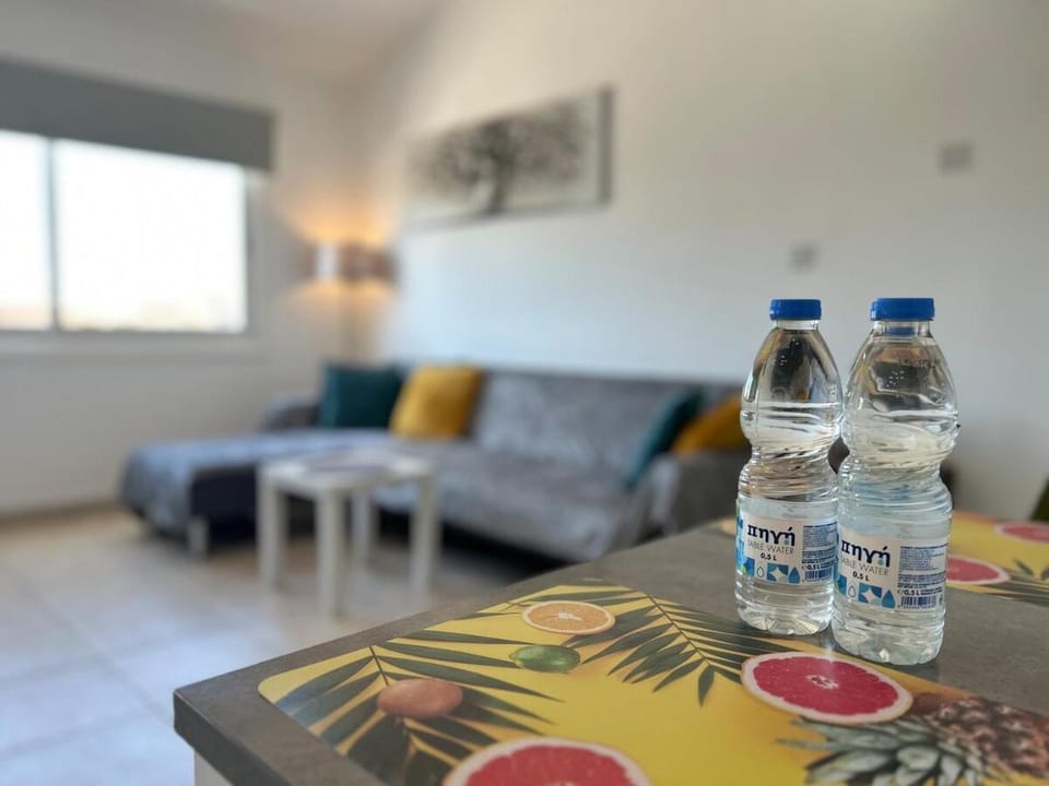 SUN JULZ - Queens Gardens Apartment in Paphos