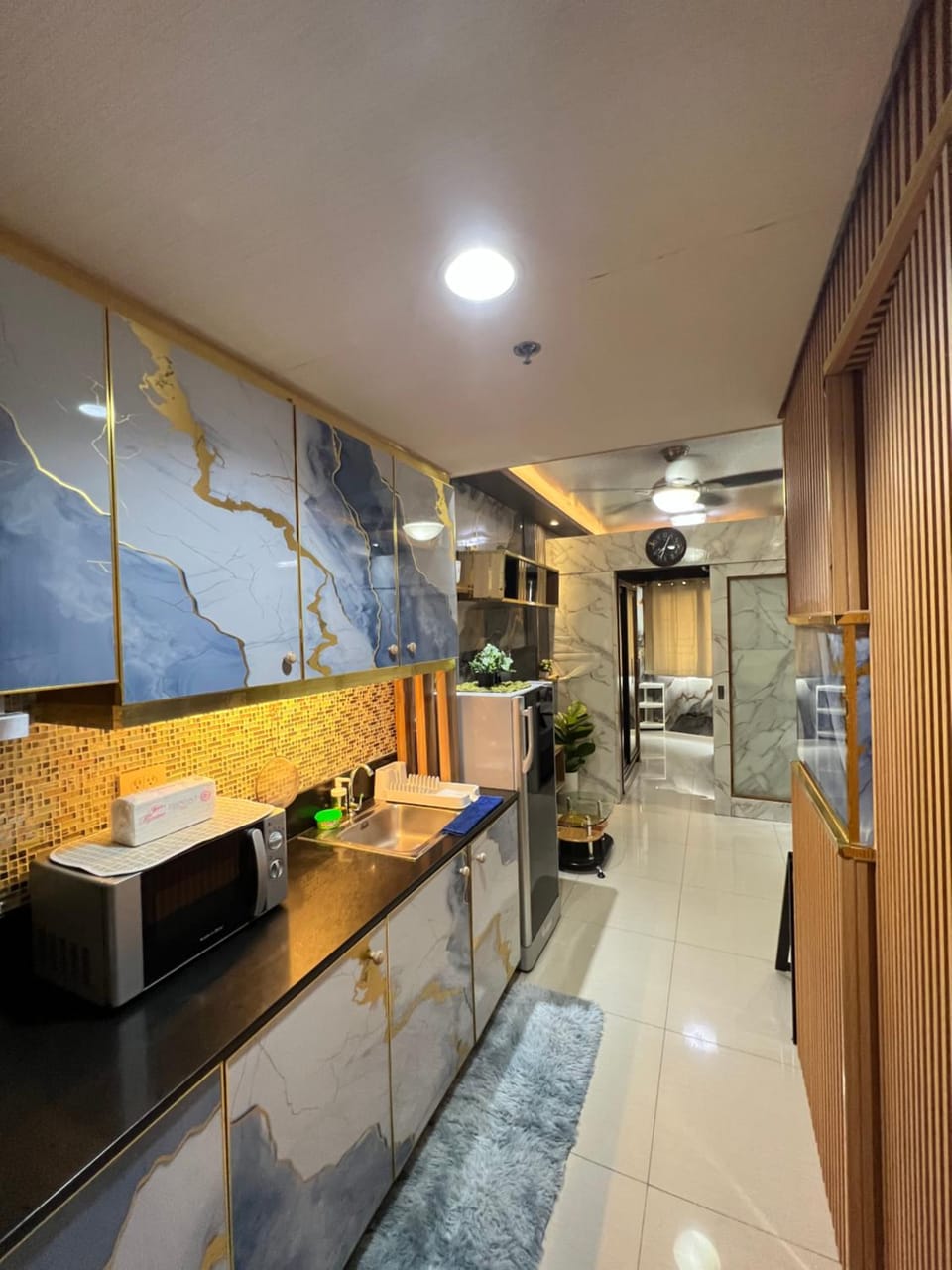 AJ Staycation Shell Residences Tower D Apartment hotel in Pasay