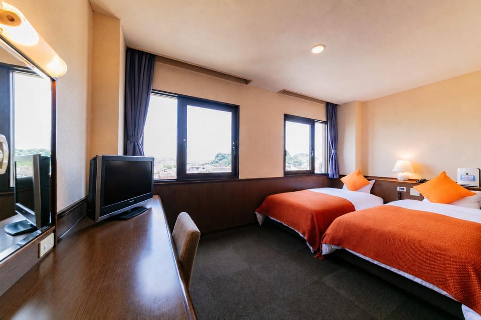 Bed, TV and multimedia