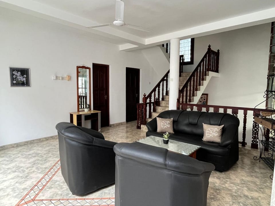 City Home Colombo Bed and Breakfast in Western Province