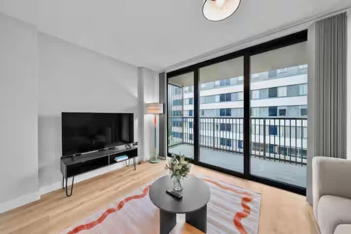 The Sinclair Apartment in London Borough of Richmond upon Thames