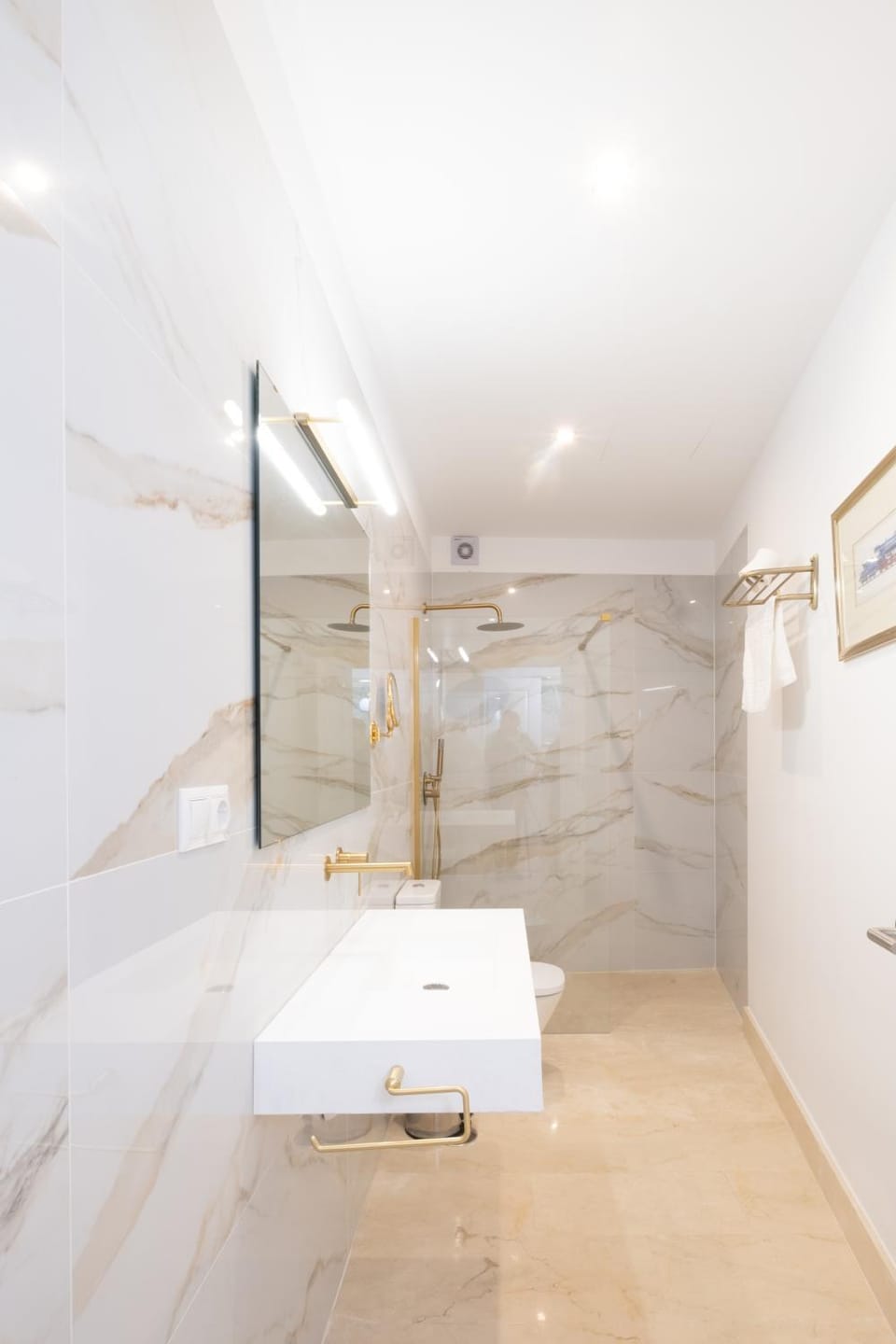 Shower, Bathroom, towels