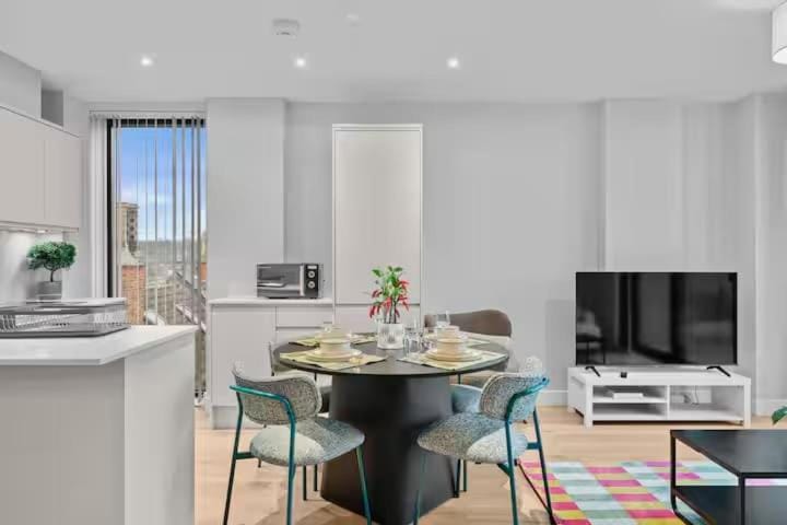 The Ashbourne Apartment in London Borough of Richmond upon Thames